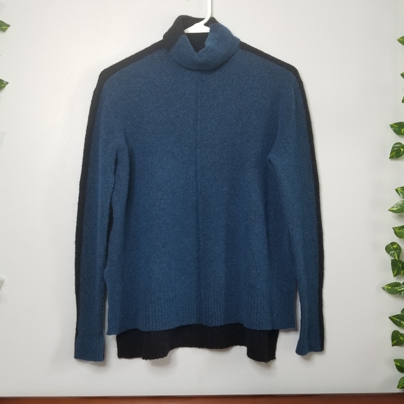Athleta Transit Womens Colorblock Turtleneck SM Sweater Merino Wool Blend Soft - Picture 2 of 11